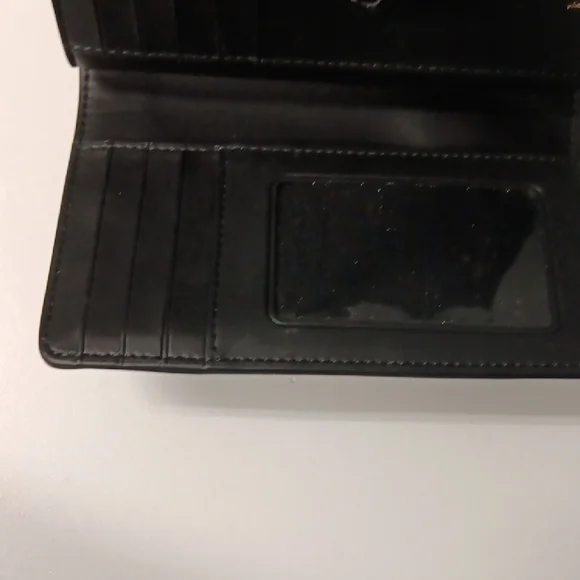 Wallet - Picture 5 of 13